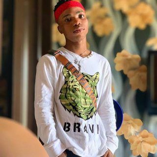 VIDEO: Lyta – Hold Me Down VIDEO: Lyta – Hold Me Down
