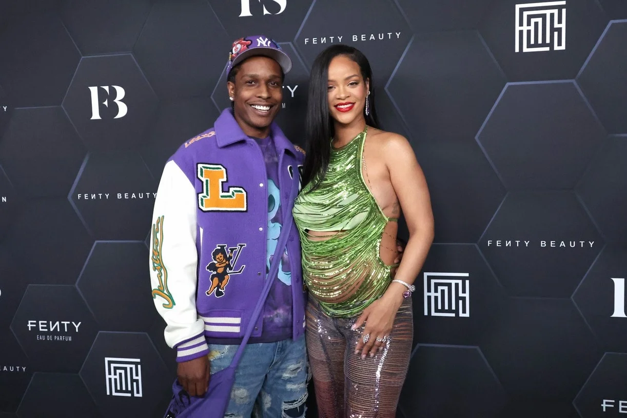 Pregnant Rihanna Reveals Off Child Bump In Attractive Shredded Inexperienced Prime At Fenty Occasion || See Images