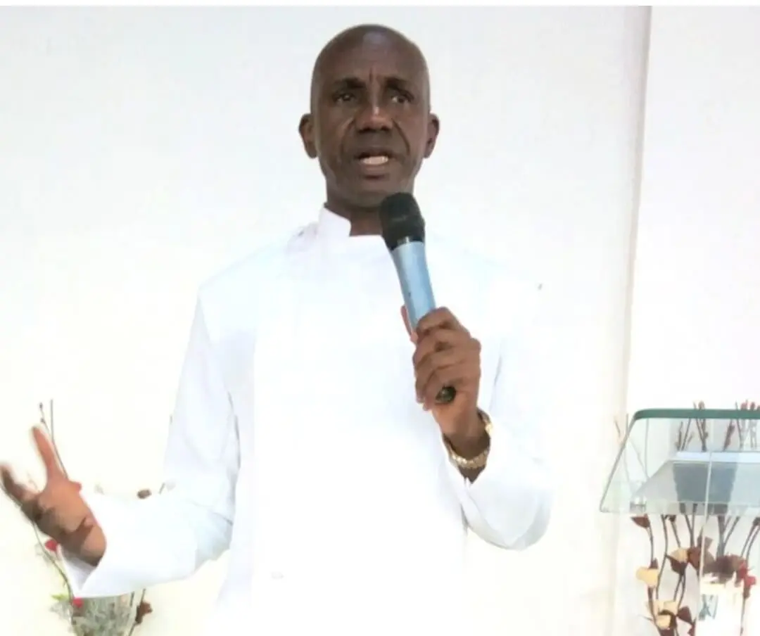 2024: lagos prophet, olujobi releases prophecies on davido, wizkid, naira marley