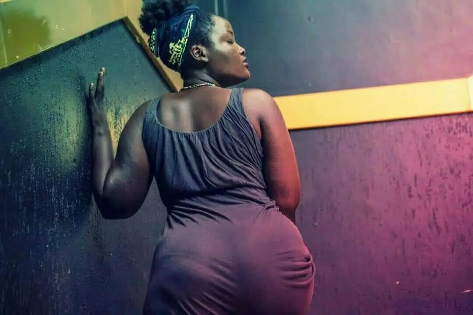 Singer laura karungi aka ainebintu and makerere student sex tape leaks
