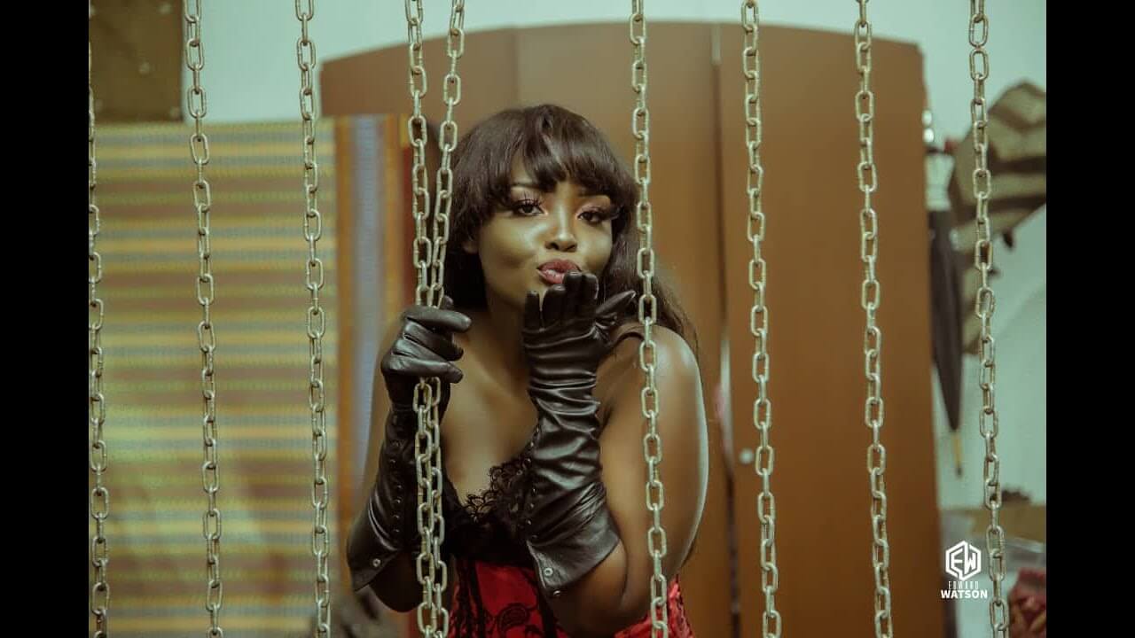 Singer Laura Karungi aka AineBintu and Makerere Student Sex Tape Leaks